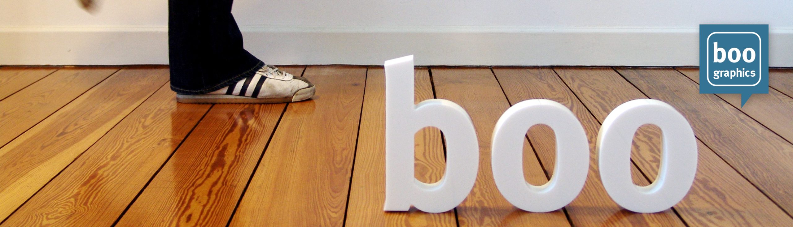 boo graphics Buchstaben Füße